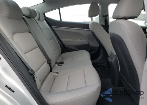 2018 Hyundai Elantra Se из США, поврежденный, VIN 5NPD74LF3JH277721